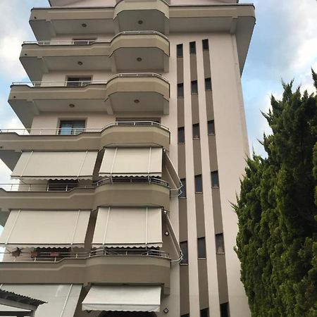 Guest House Il Palazzo Durres Luaran gambar