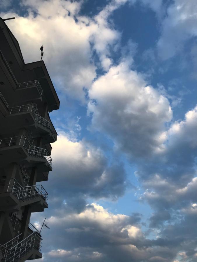 Guest House Il Palazzo Durres Luaran gambar
