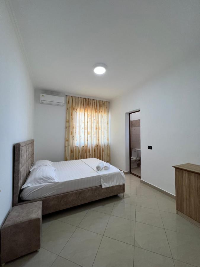 Guest House Il Palazzo Durres Luaran gambar