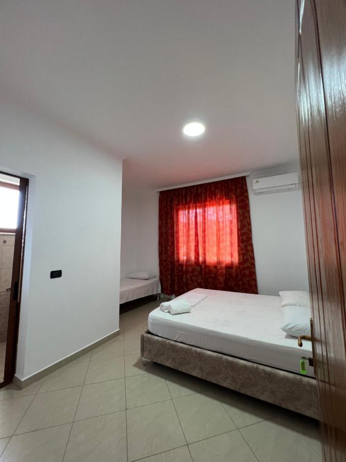 Guest House Il Palazzo Durres Luaran gambar