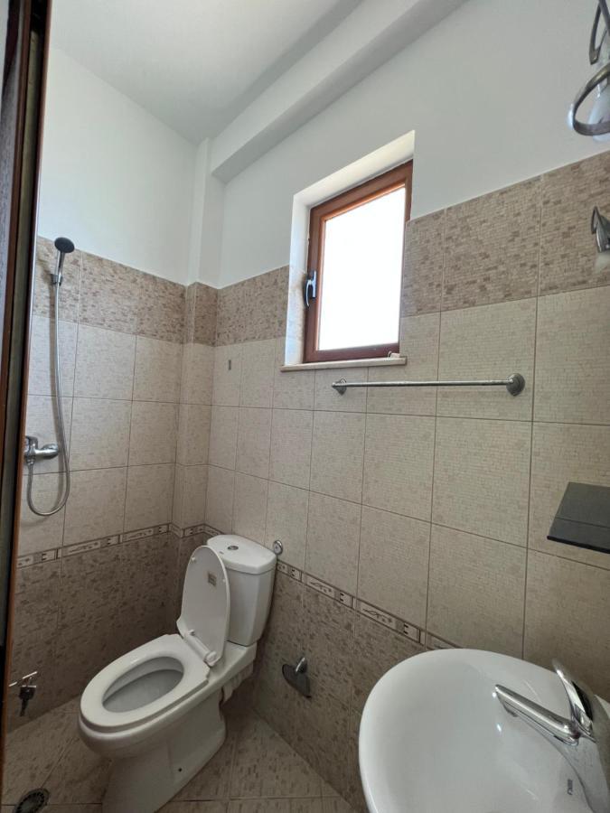 Guest House Il Palazzo Durres Luaran gambar